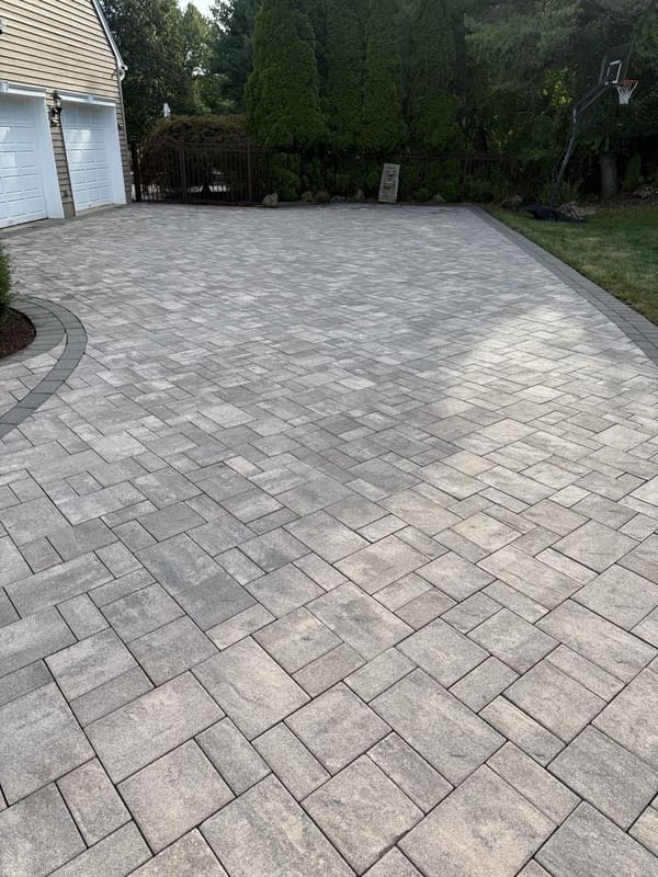 Stylish Paver Driveway Expert in Bergen County