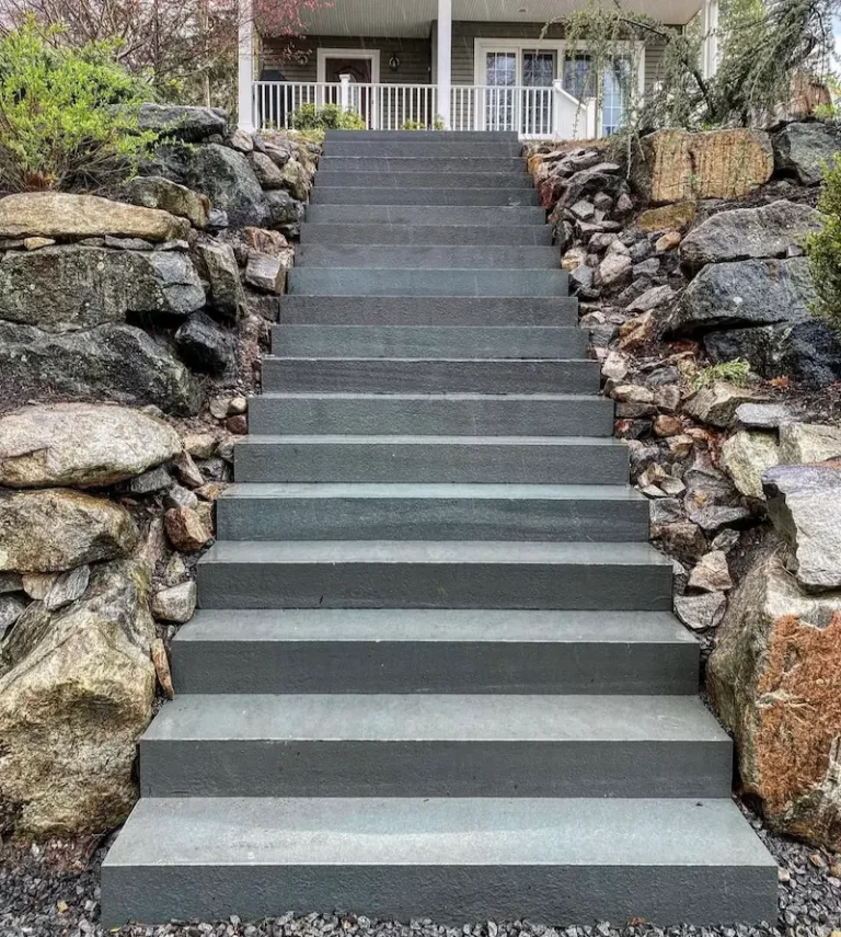Blue stone steps in glen rock