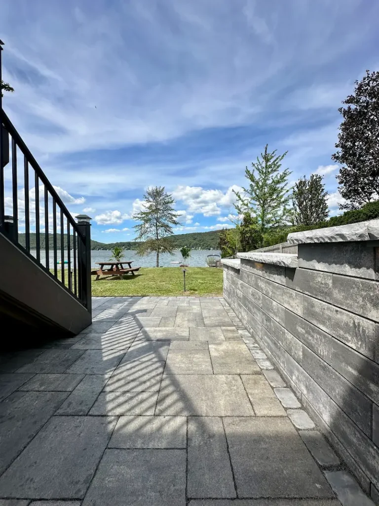 retaining wall installation in ramsey