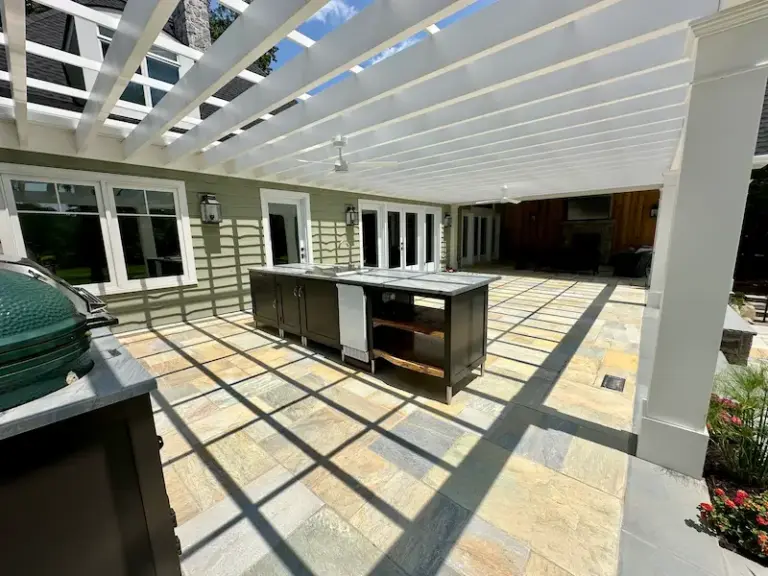 Outdoor Luxury Porcelain Patio in Bergen County